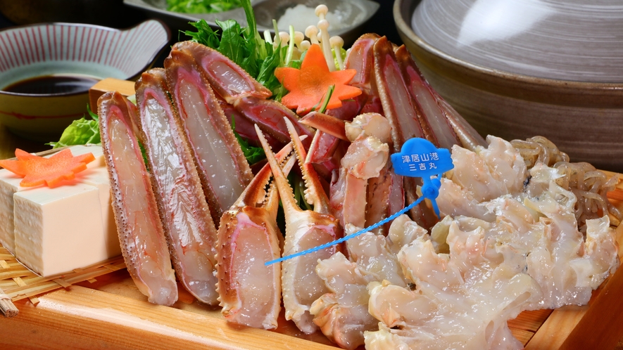 民宿 日の出荘｜竹野浜前の海辺宿・仲買人の鮮魚会席 photo