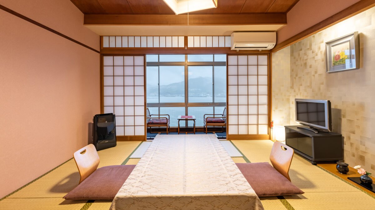 Awaji-shima Kaijo Hotel|淡路島福良灣・鹽崎溫泉與御食國會席 photo