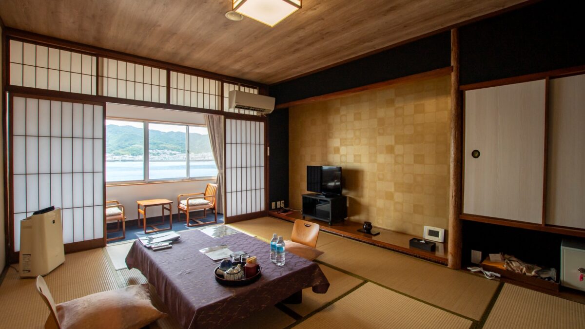 Awaji-shima Kaijo Hotel|淡路島福良灣・鹽崎溫泉與御食國會席 photo