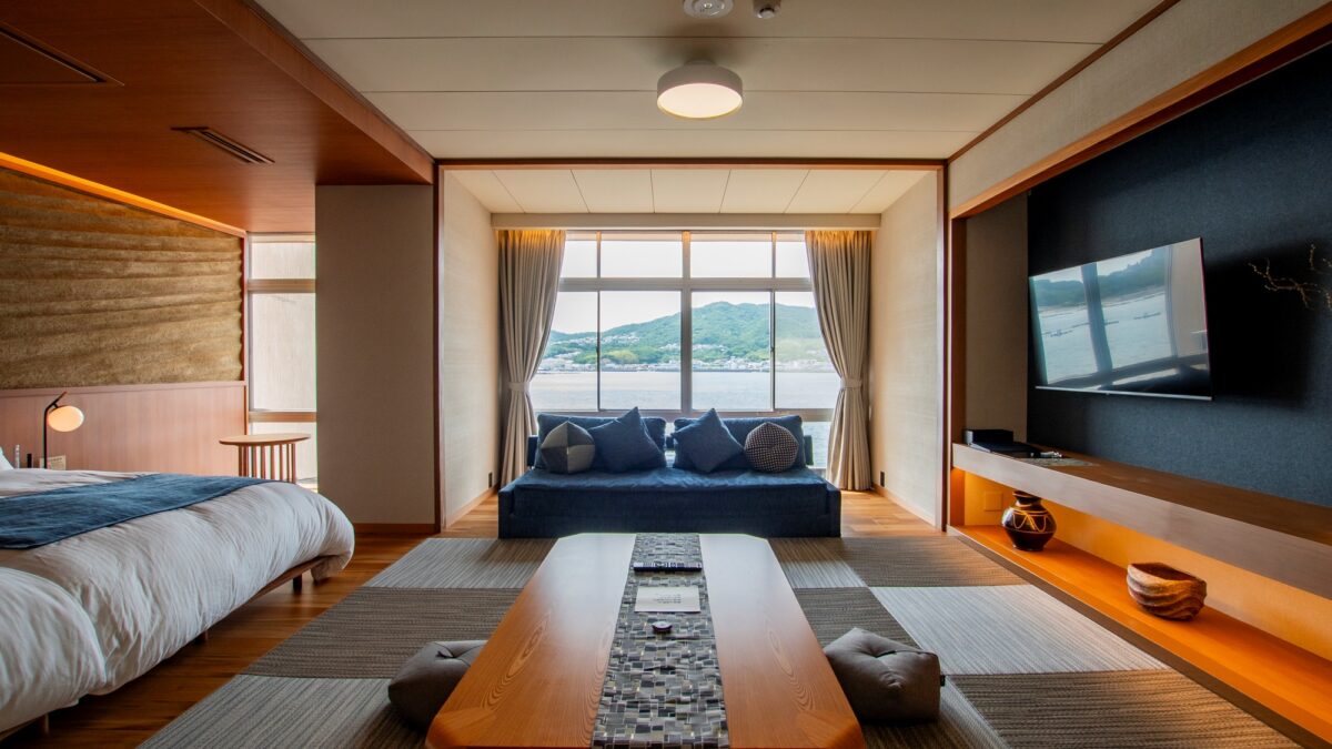 Awaji-shima Kaijo Hotel|淡路島福良灣・鹽崎溫泉與御食國會席 photo