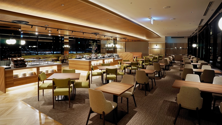 Marroad International Hotel Narita｜成田機場飯店・接駁巴士與跑道景 photo