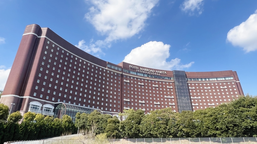 Marroad International Hotel Narita｜成田機場飯店・接駁巴士與跑道景 photo