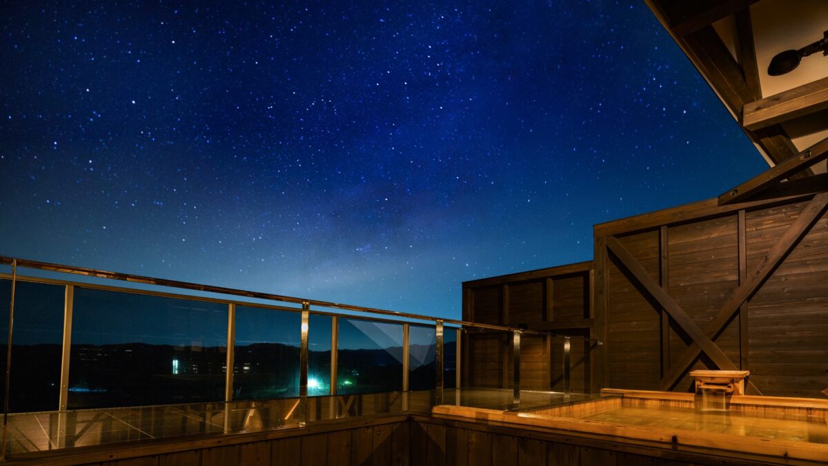 ロイヤル胎内パークホテル｜新胎内温泉と星空を楽しむ自然リゾート photo