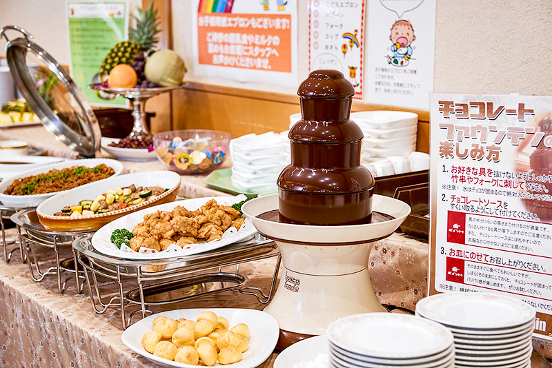 夕食バイキングイメージ