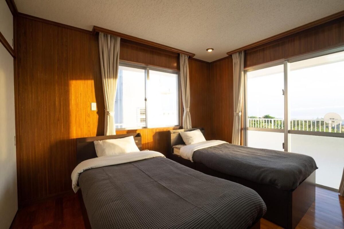 Guesthouse Akoka|石垣島住宿・底地海灘與觀光計程車據點 photo