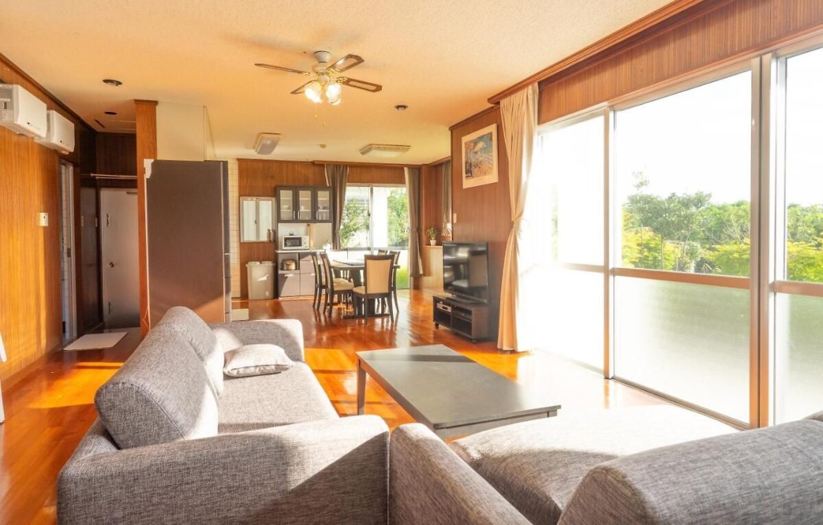 Guesthouse Akoka|石垣島住宿・底地海灘與觀光計程車據點 photo