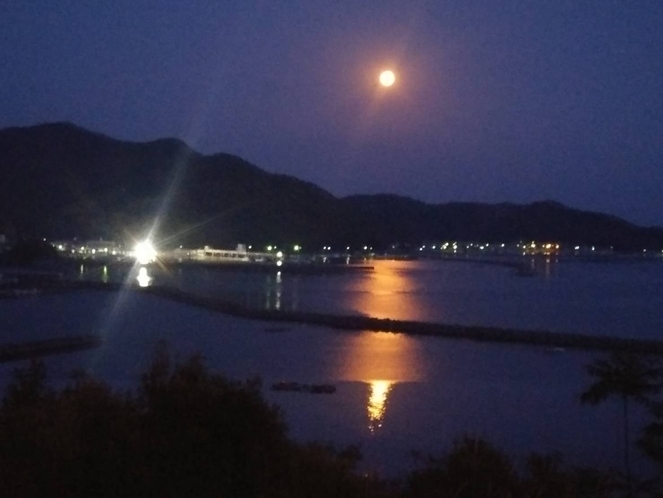 Shioka No Yado Takahiraya｜北浦海景小旅館 / 3間客房與海鮮山珍 photo