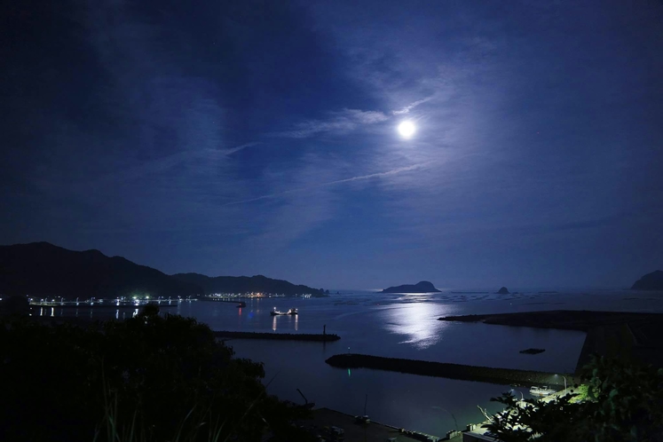 Shioka No Yado Takahiraya｜北浦海景小旅館 / 3間客房與海鮮山珍 photo