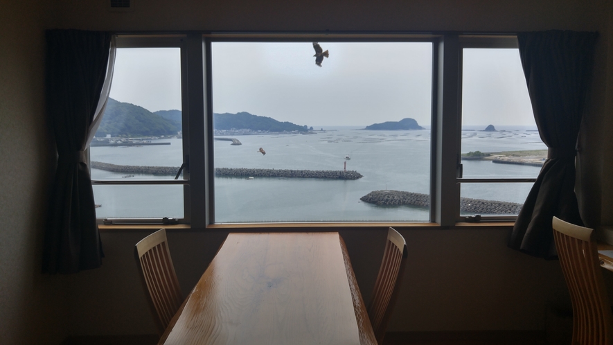 Shioka No Yado Takahiraya｜北浦海景小旅館 / 3間客房與海鮮山珍 photo