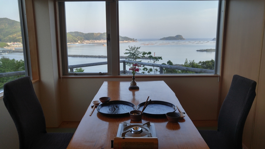 Shioka No Yado Takahiraya｜北浦海景小旅館 / 3間客房與海鮮山珍 photo