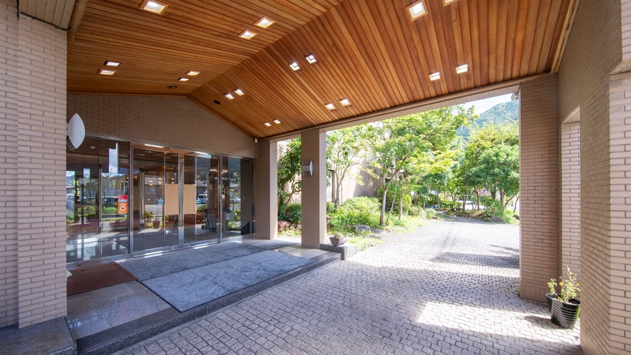 ゆふいんホテル秀峰館