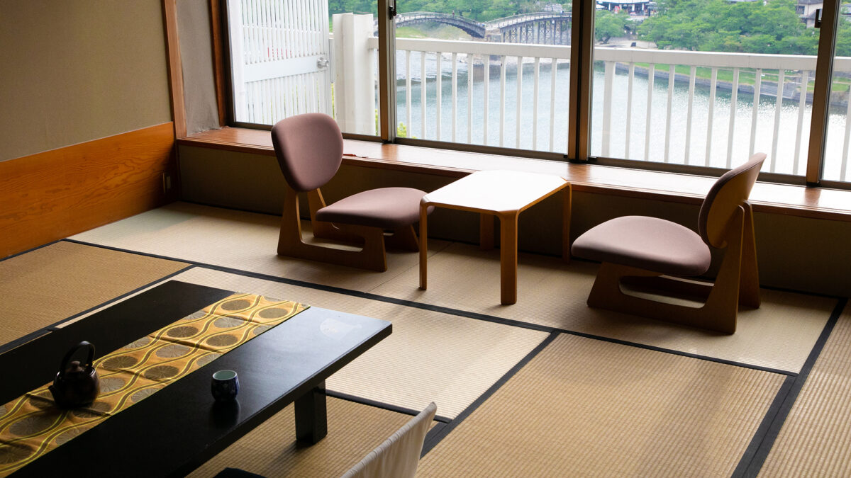 岩国国際観光ホテル｜日帰り温泉・錦帯橋・朝食・駐車場 photo
