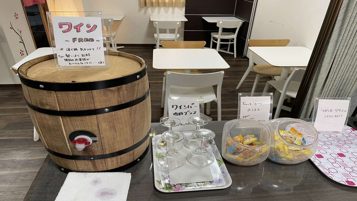 TAMA HOTEL｜愛貓人士住宿 / 貓咪互動晚餐秀與貓島交通 photo