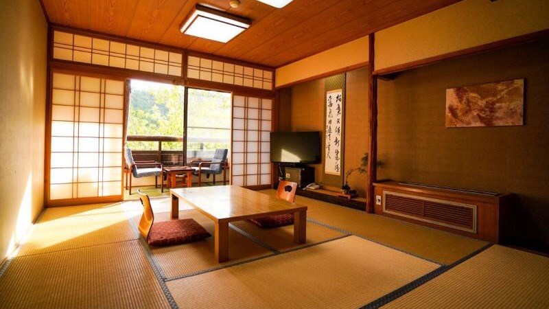 黒川温泉 旅館 美里｜中心街の温泉宿・硫黄泉露天風呂と会席料理 photo
