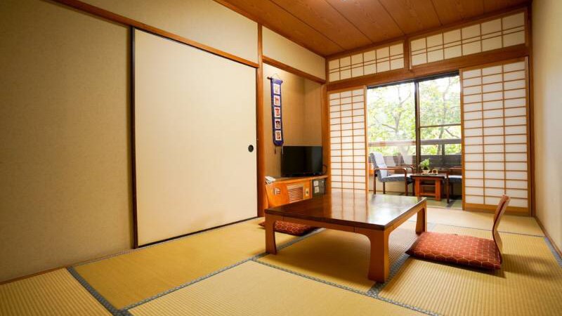 黒川温泉 旅館 美里｜中心街の温泉宿・硫黄泉露天風呂と会席料理 photo