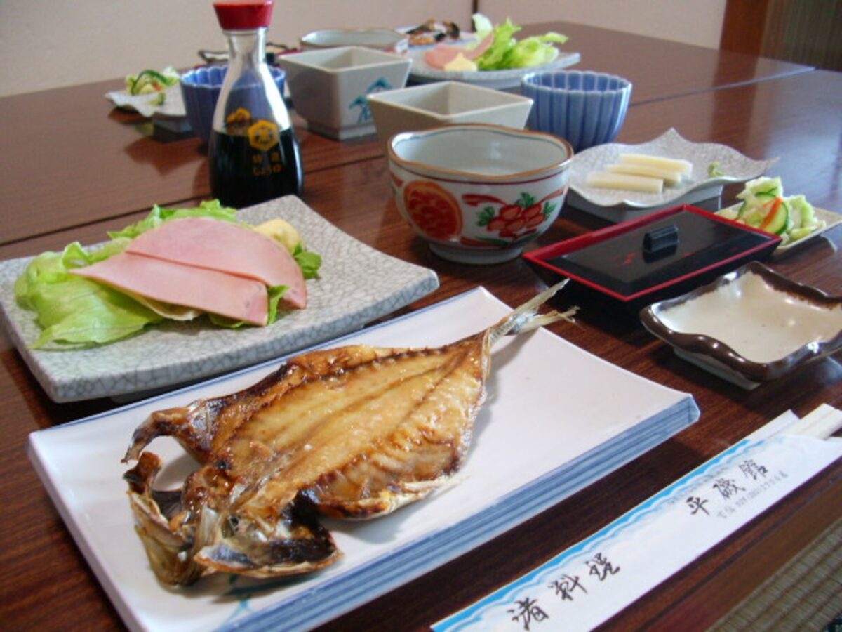 平磯館