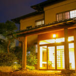 神丘温泉 豊山荘|本館露天風呂・別館貸切湯・自噴泉を解説