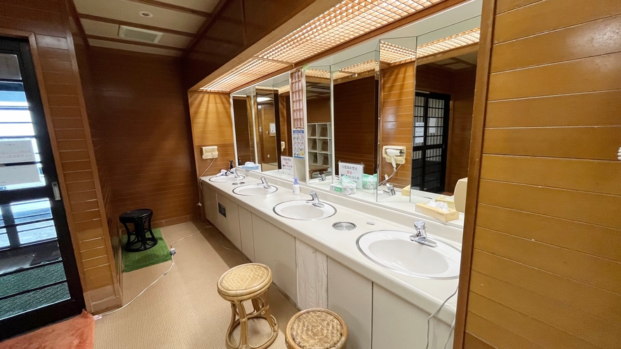 Senami Kiyonami Onsen｜新潟瀨波溫泉海景旅館・日本海夕陽與海鮮料理 photo
