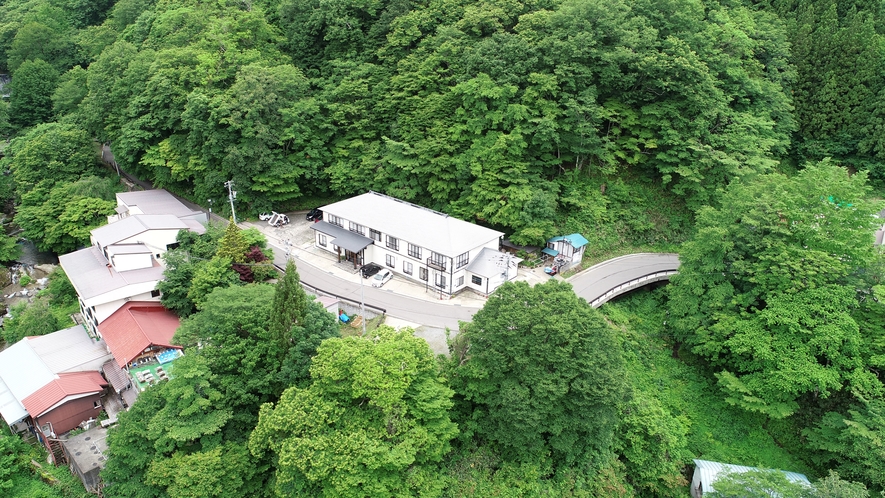 Futamata Onsen Katsuragiso|福島二岐溫泉・自噴泉與山間料理旅館