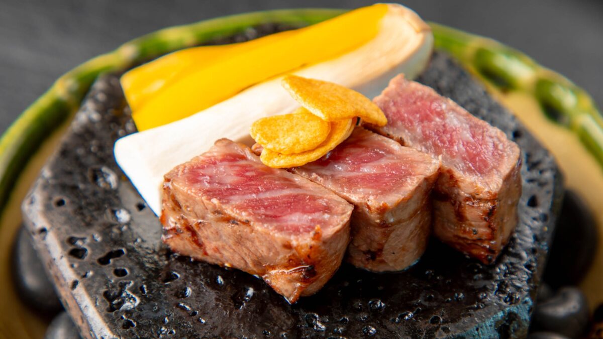 奥ゆのひら　花灯り