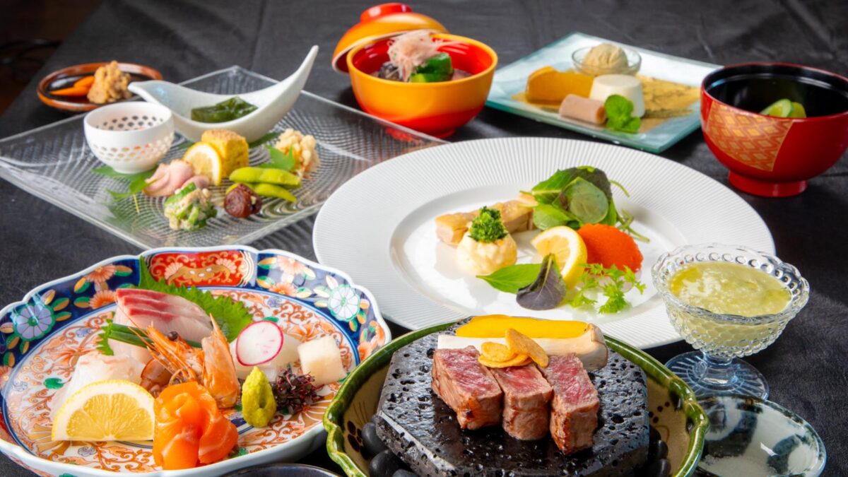 奥ゆのひら　花灯り