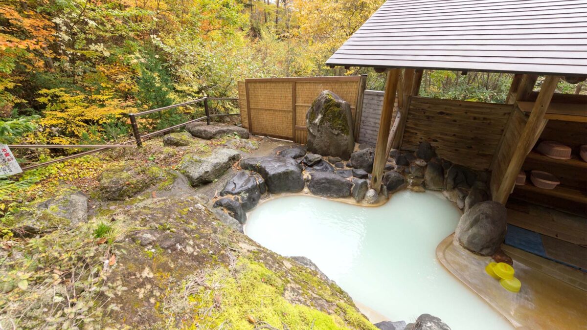 中ノ沢温泉　磐梯西村屋