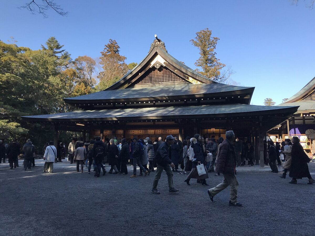 内宮の神楽殿