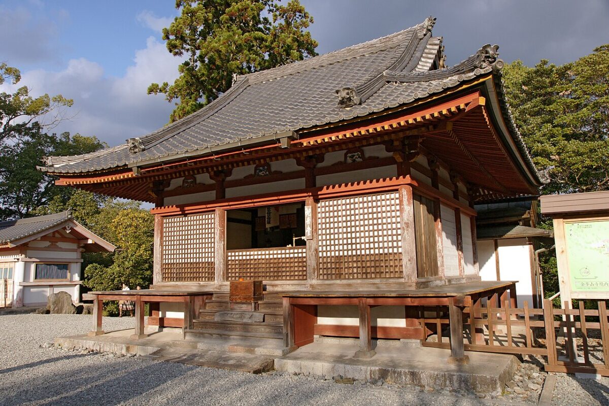 金峯山寺の観音堂