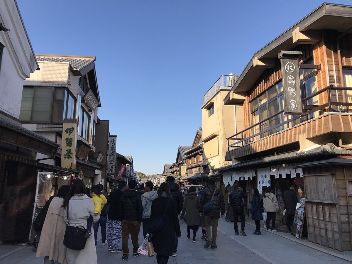 内宮前のおはらい町通り