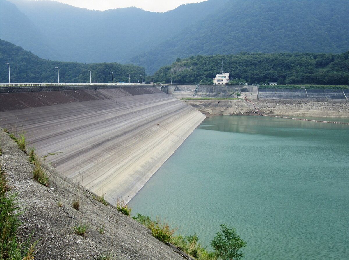 深山湖（壩）