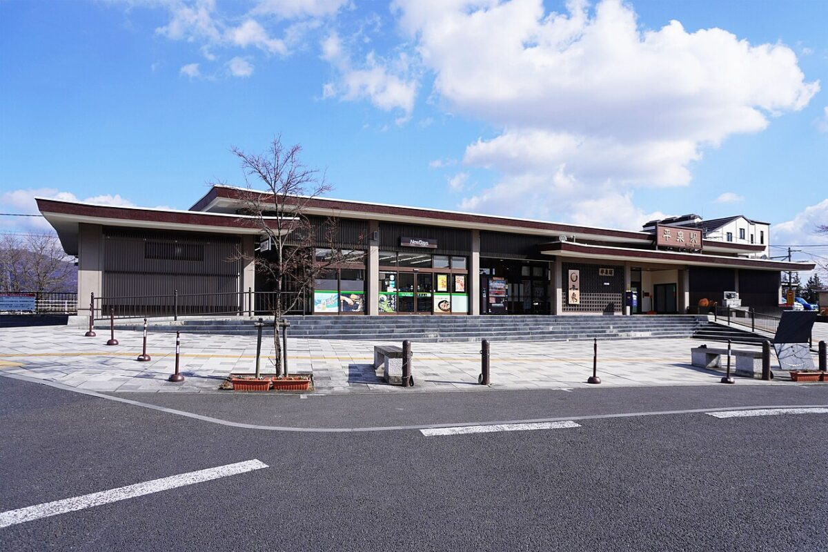 JR平泉站