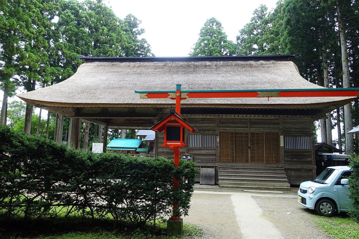 白山神社能舞台