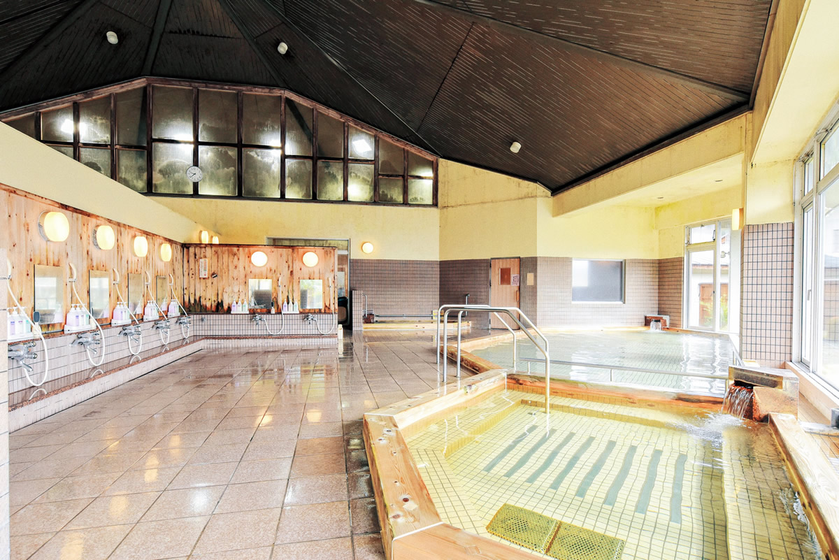 農園民宿かかし|群馬県みなかみ町の自然食・鉱泉風呂の民宿 photo