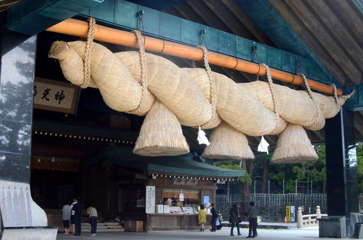 出雲大社完整指南|正式參拜順序・素鵞社・交通路線