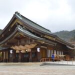 出雲大社完整指南｜正式參拜順序・素鵞社・交通路線