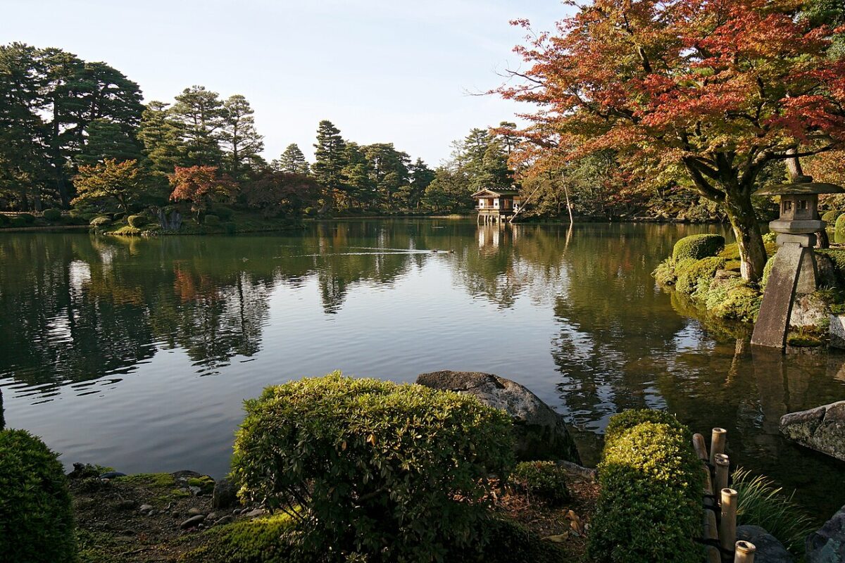 紅葉の兼六園