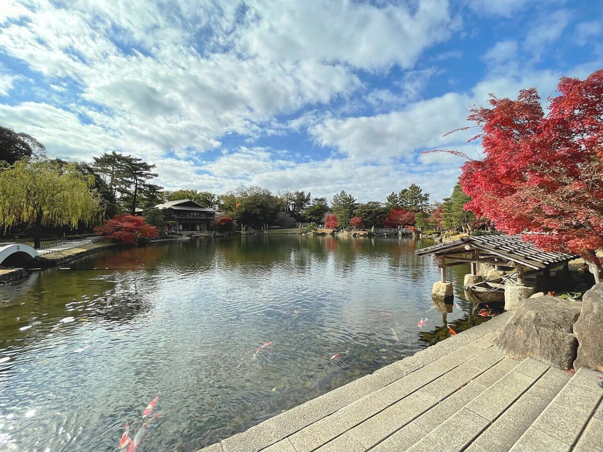 徳川園の龍仙湖