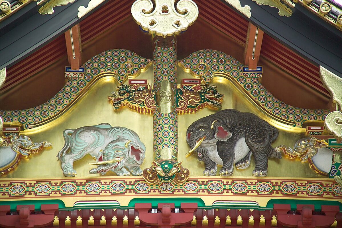 想像の象