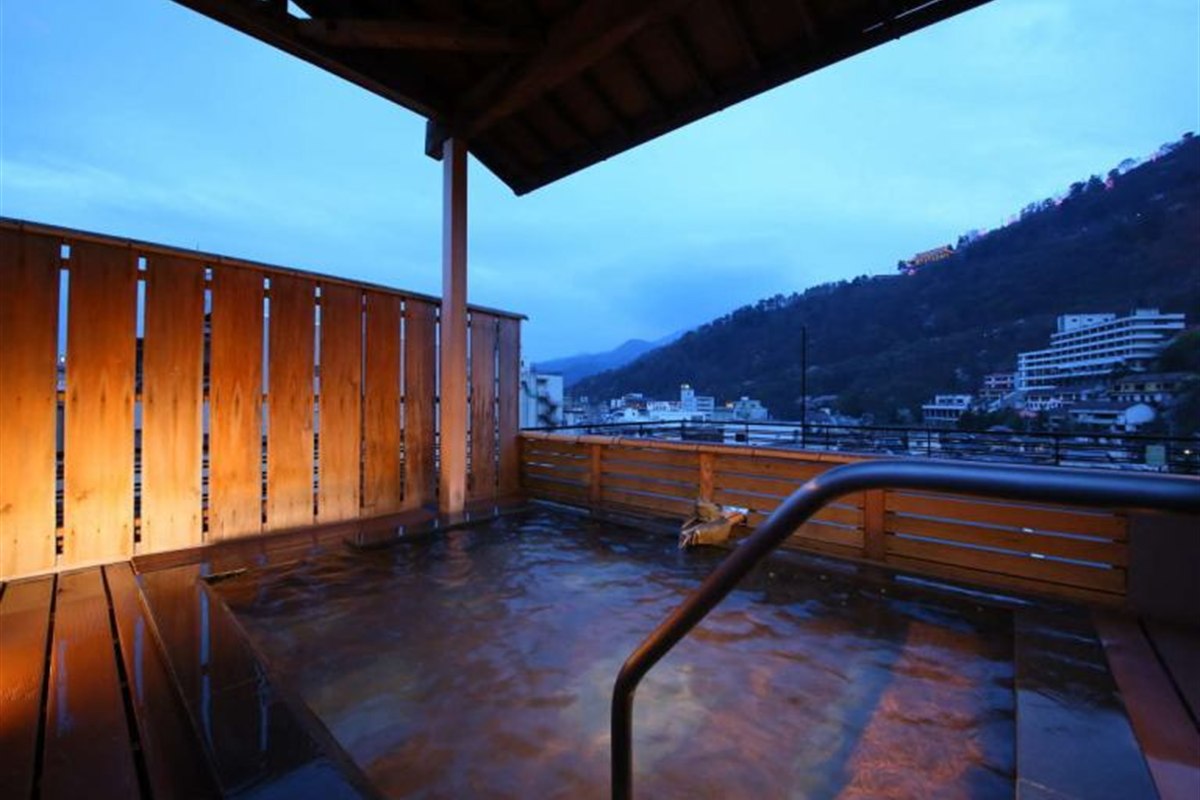 荻原館｜戸倉上山田温泉の屋上露天風呂と美白の湯 photo