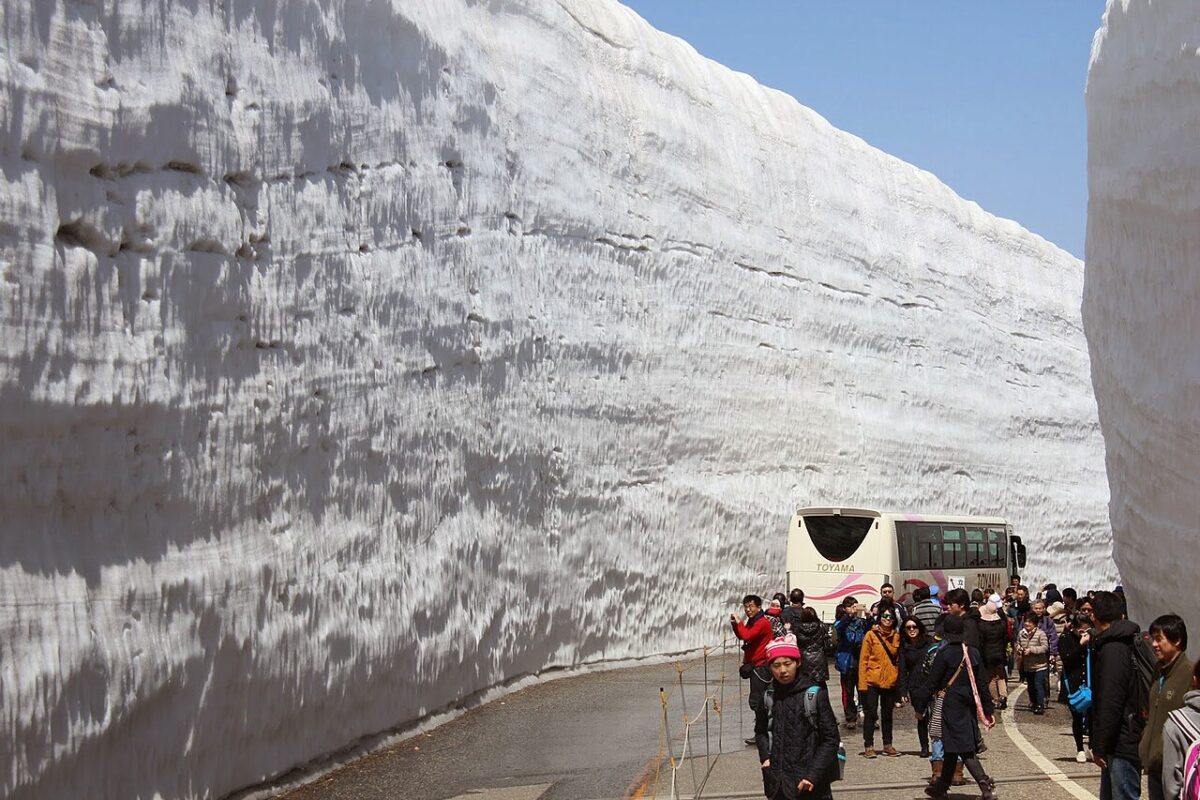 雪之大谷