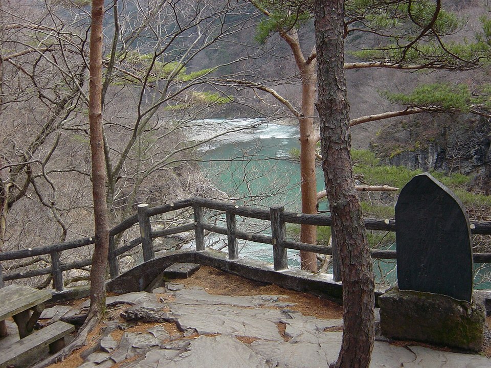 龍王峡