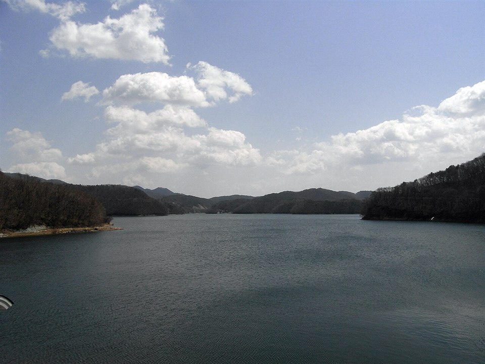 羽鳥湖
