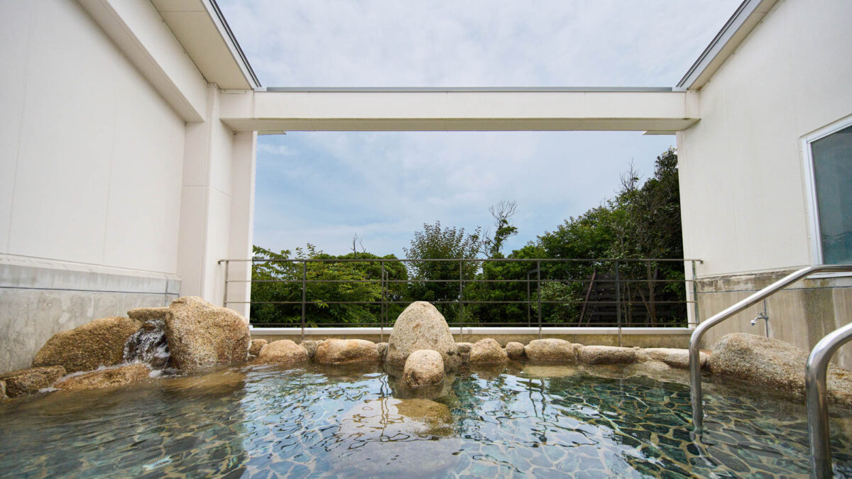 ＨＯＴＥＬ ＨＯＬＩＳＴＩＣ ＲＥＳＯＲＴ（ホテル ホリスティック リゾート） photo