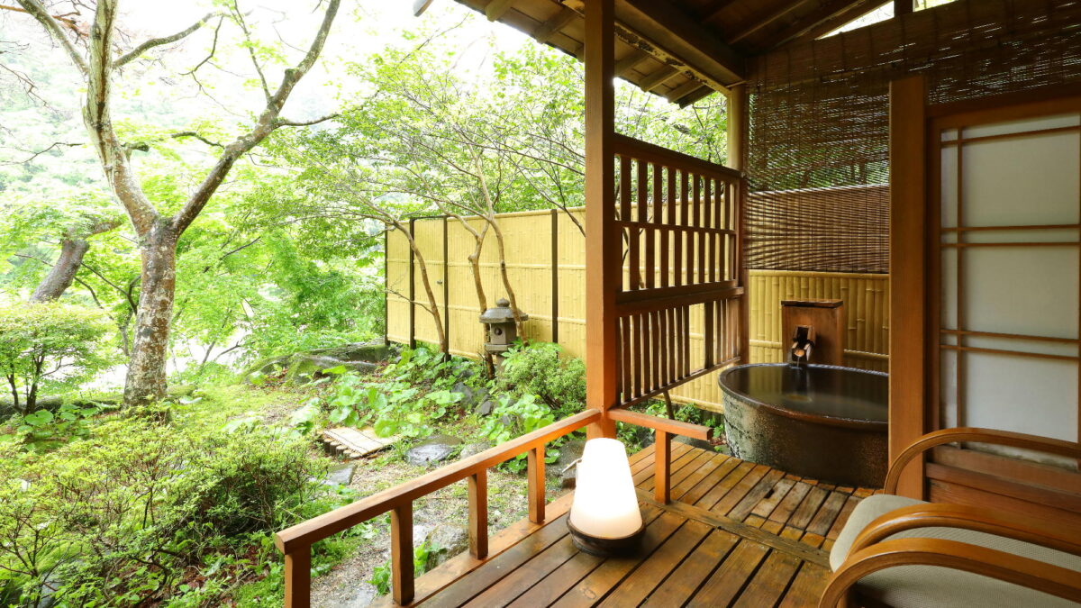鬼怒川温泉 花の宿 松や photo