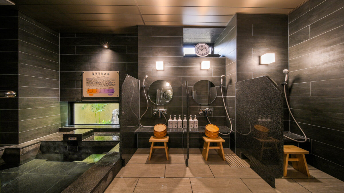 天然温泉渓流滑床の湯 スーパーホテル宇和島駅前天然温泉 photo