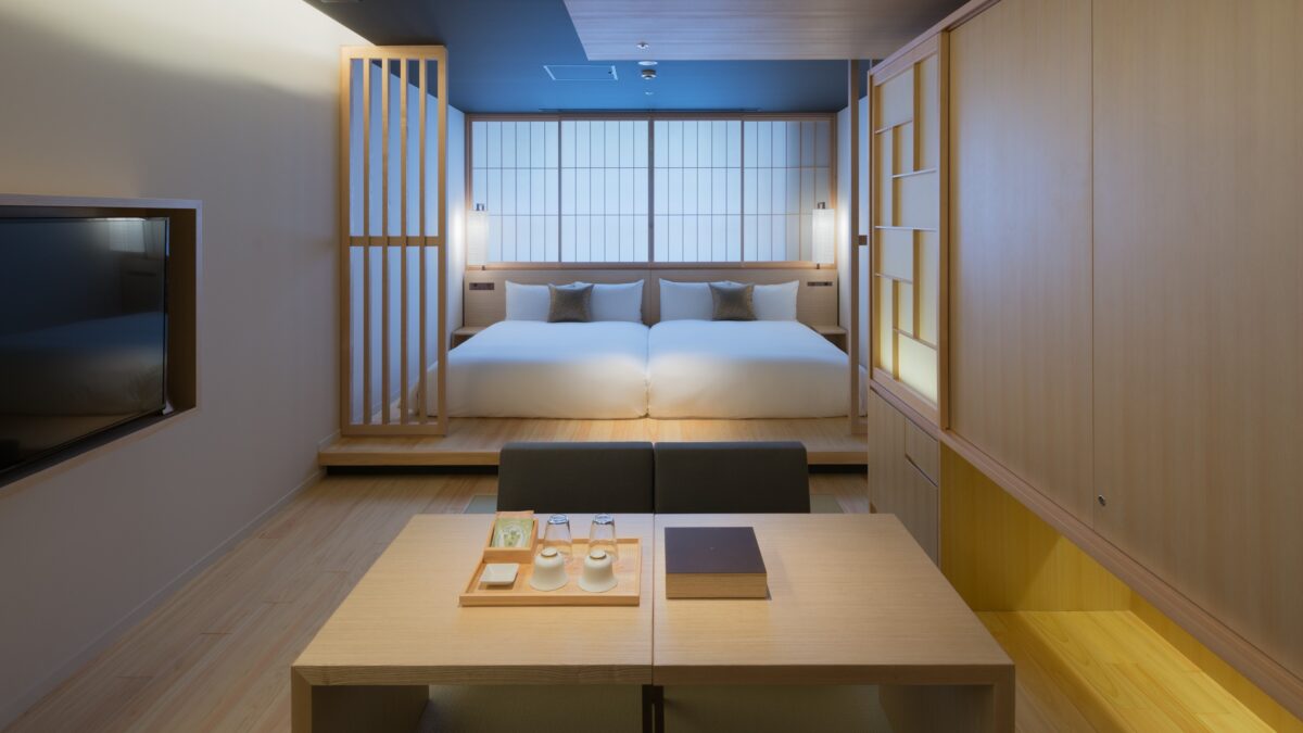 ホテル カンラ 京都 photo