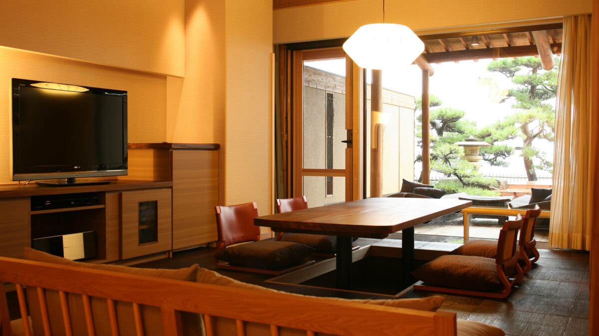 洲本溫泉 飯店ニューアワジ / Sumoto Onsen Hotel New Awaji photo