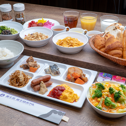 無料朝食バイキング（別角度 2）