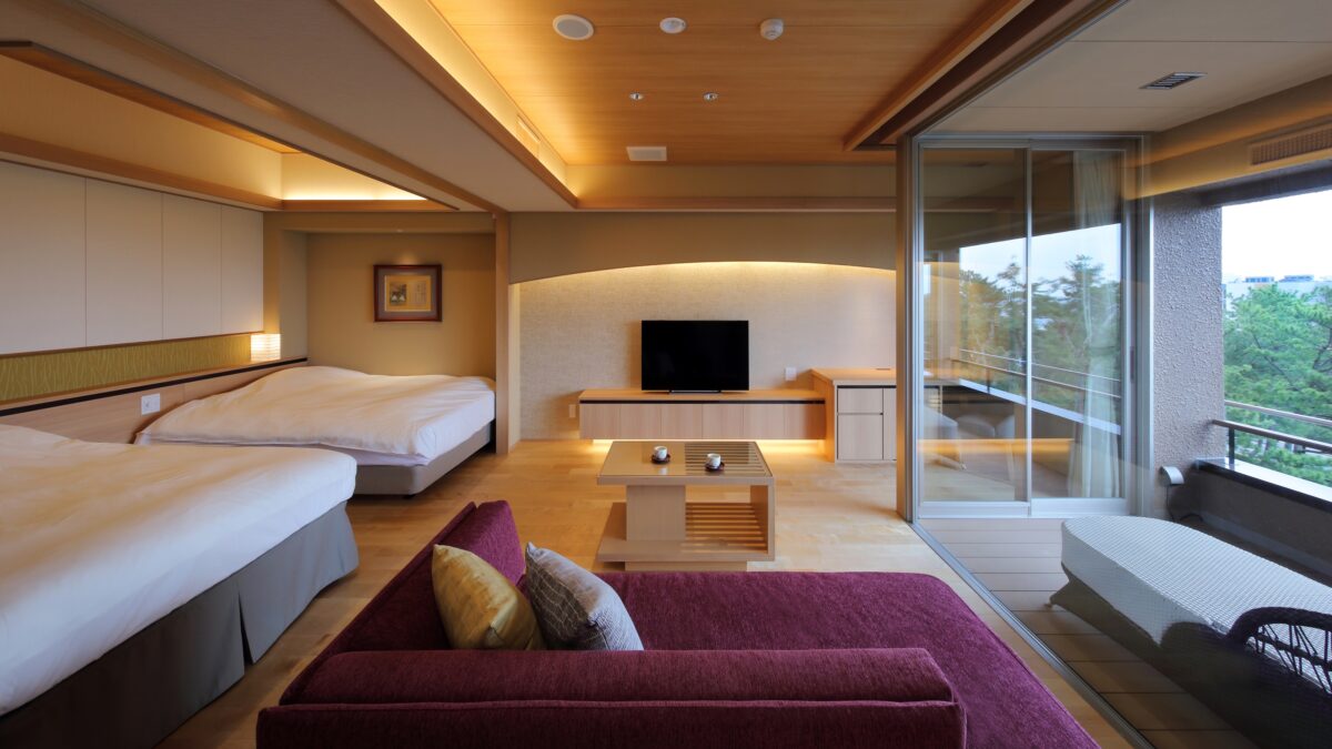 鴨川館 photo