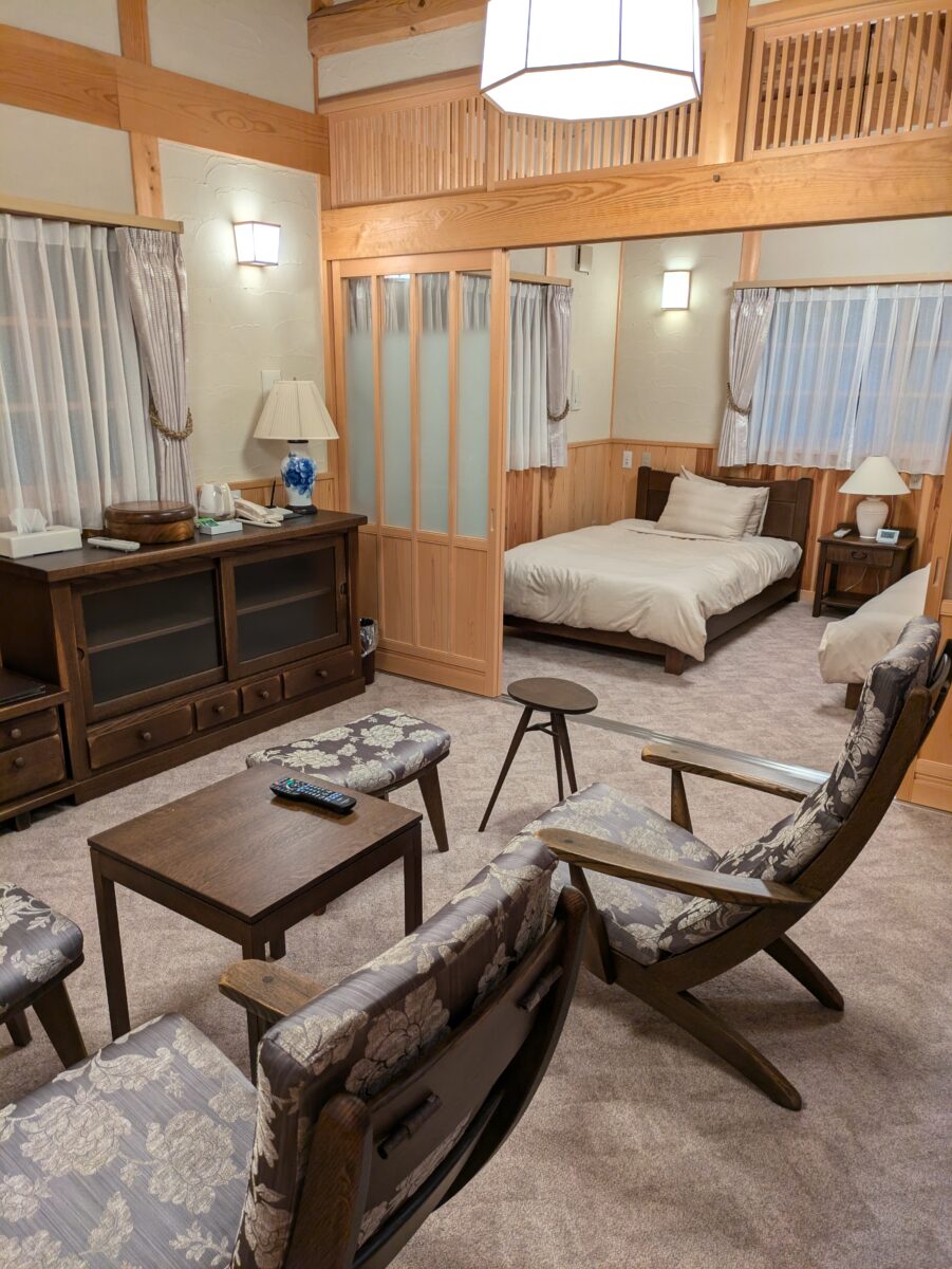 石見銀山の真ん中に佇む宿 ゆずりは photo